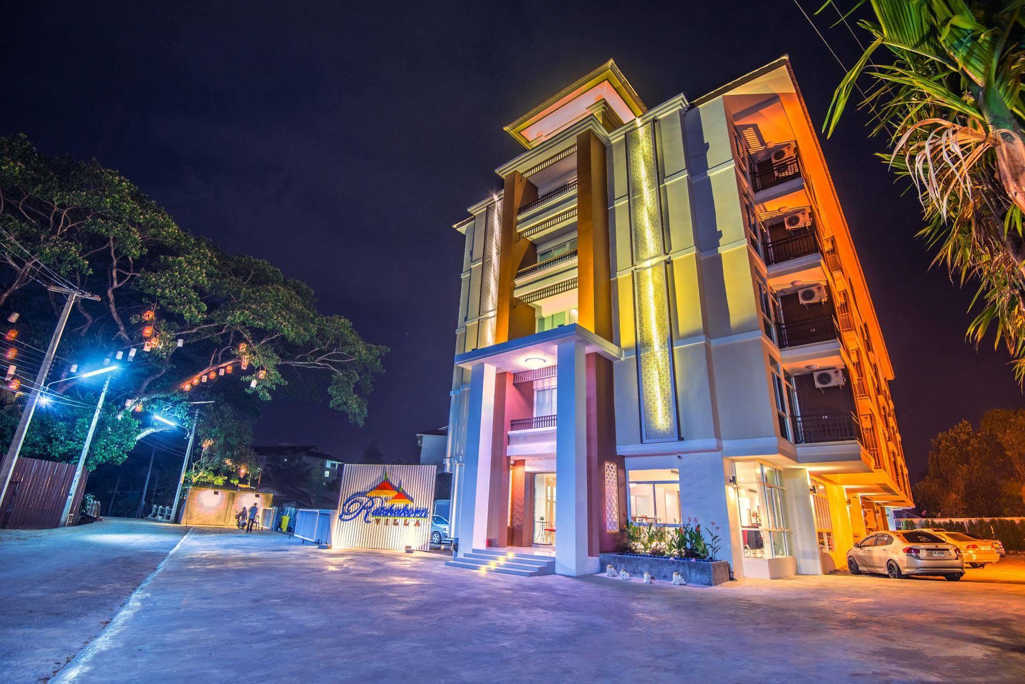 Herry Residence Chiang Mai Exterior photo